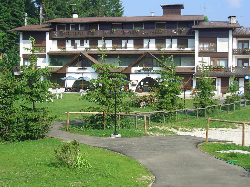 Albergo Miramonti Dependance Asiago Exterior photo